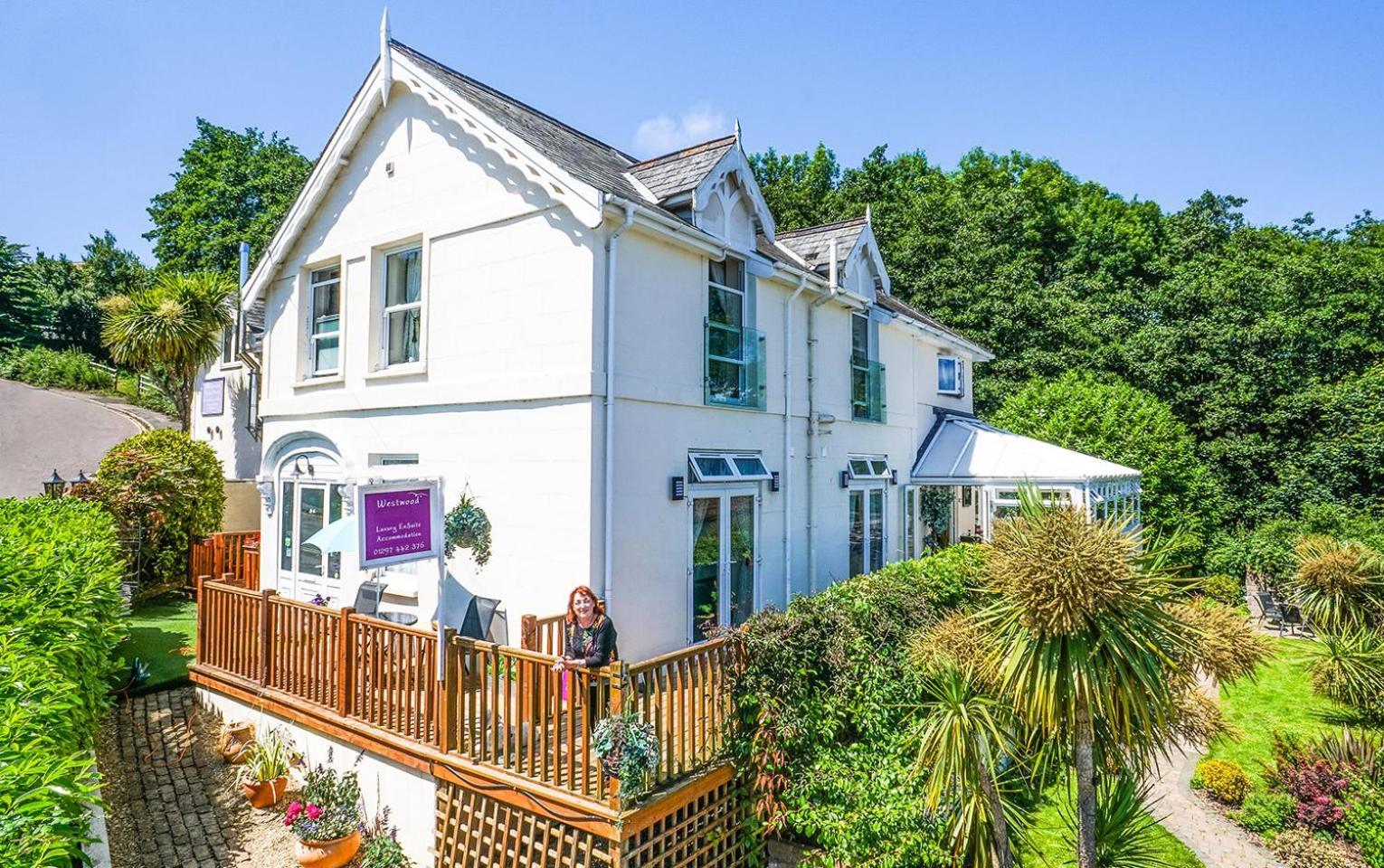 Westwood Guest House ไลม์รีจิส ภายนอก รูปภาพ