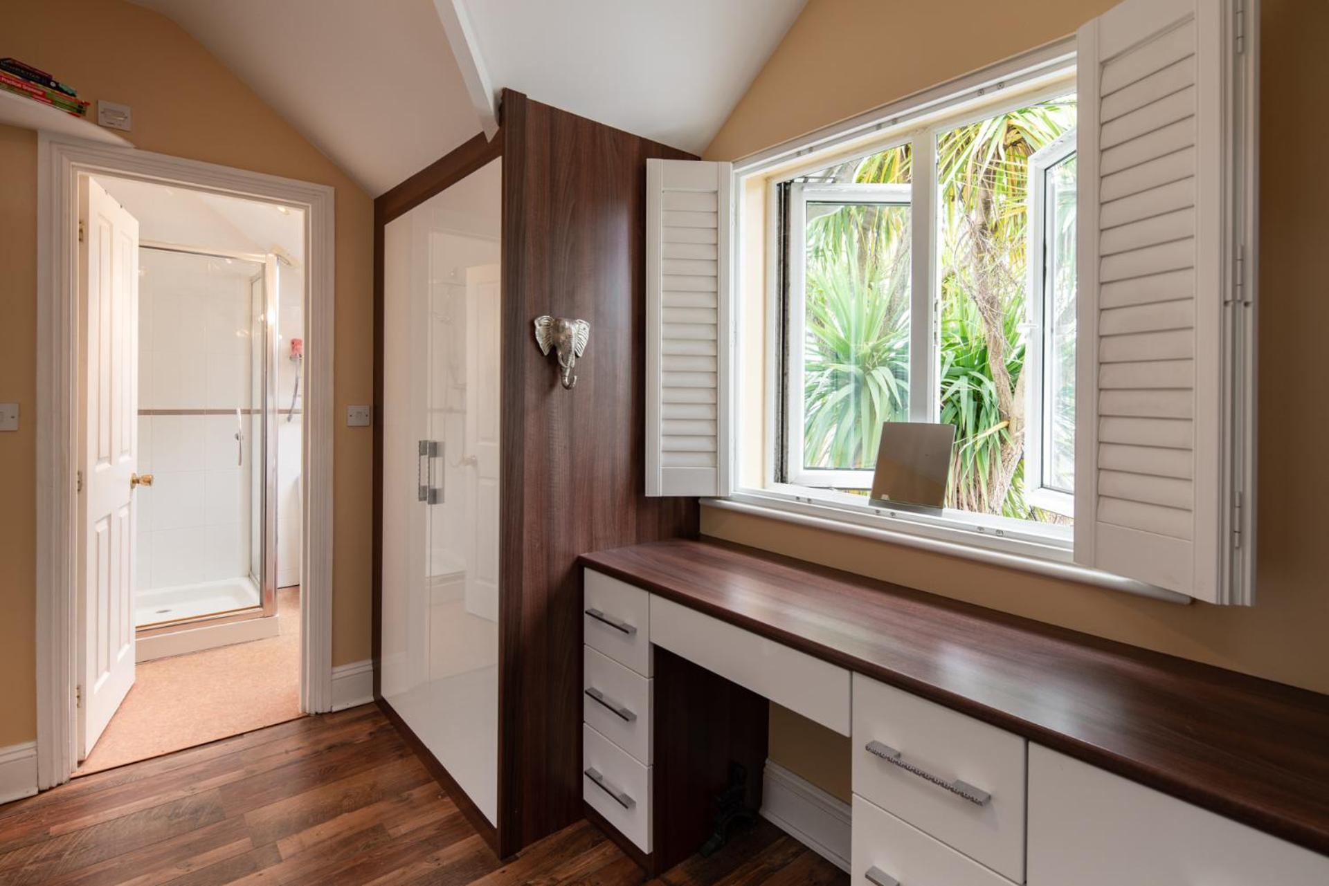 Westwood Guest House ไลม์รีจิส ภายนอก รูปภาพ
