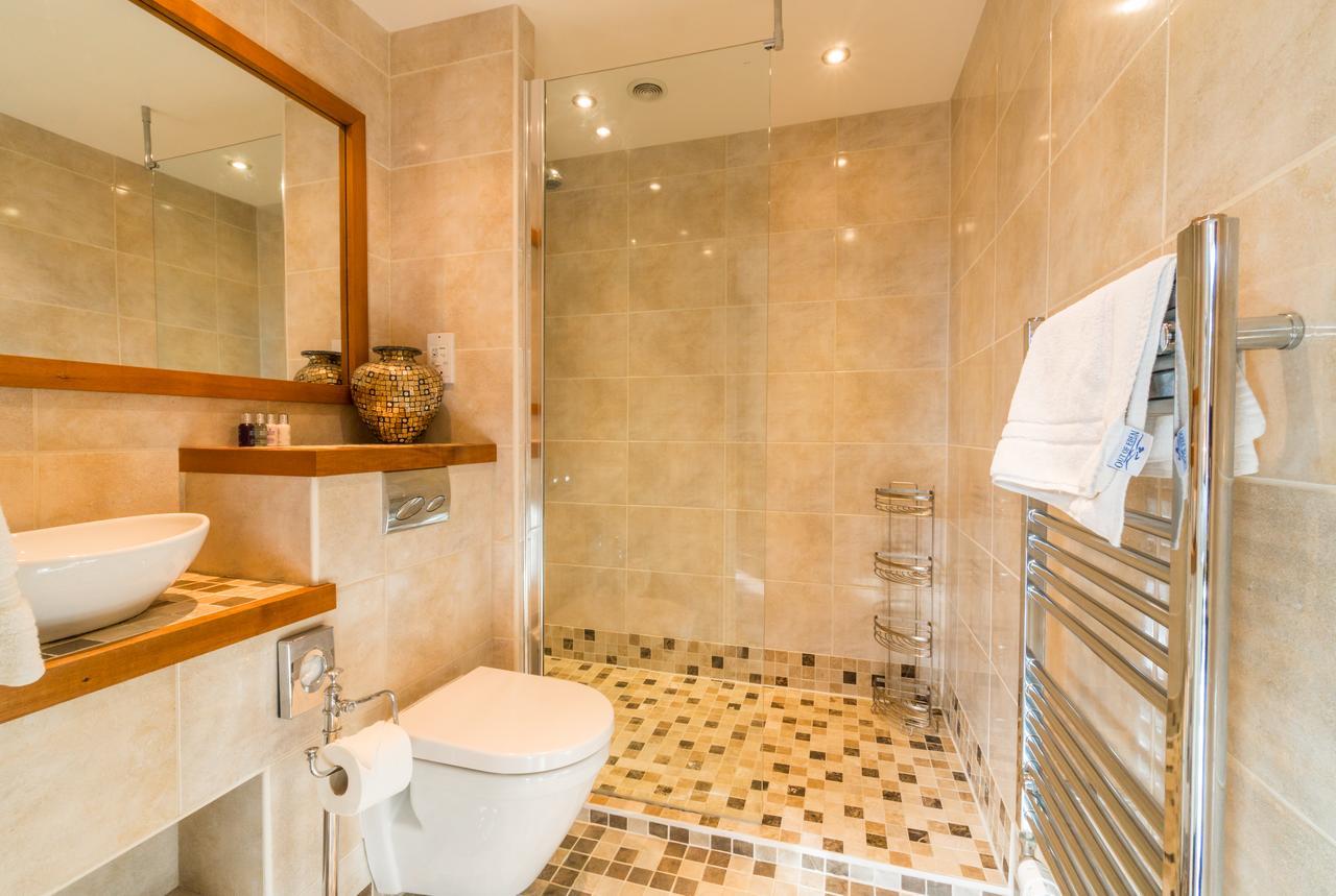 Westwood Guest House ไลม์รีจิส ภายนอก รูปภาพ