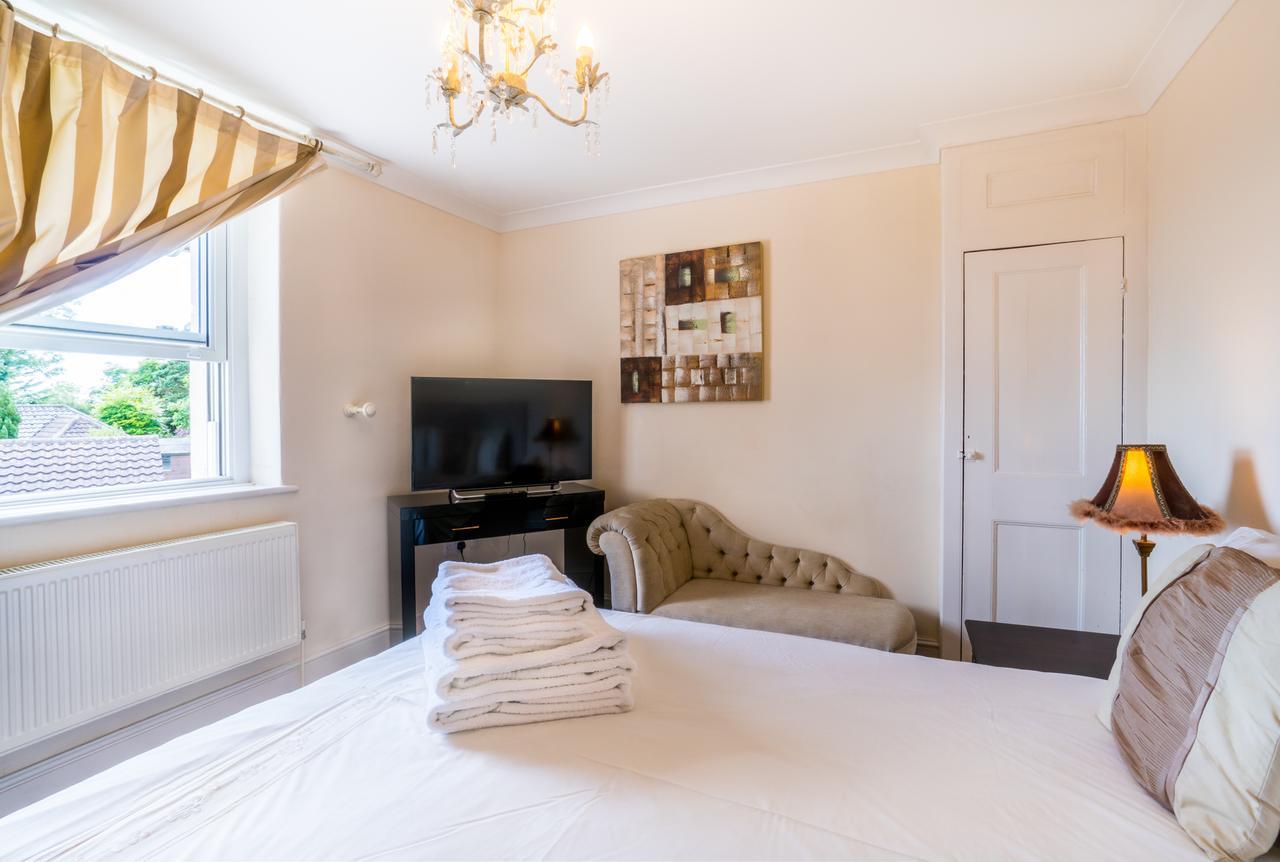 Westwood Guest House ไลม์รีจิส ภายนอก รูปภาพ